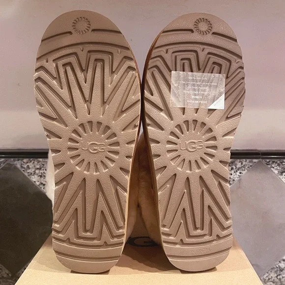 Authentic UGG® Classic Boots Mini Fluff Suede Sheepskin Bootie Chestnut 6 - Picture 8 of 10